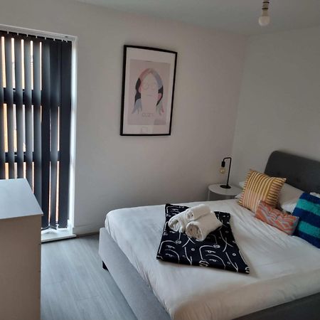 Luxe Two Bedroom Flat In Birmingham With Free Wifi Екстериор снимка